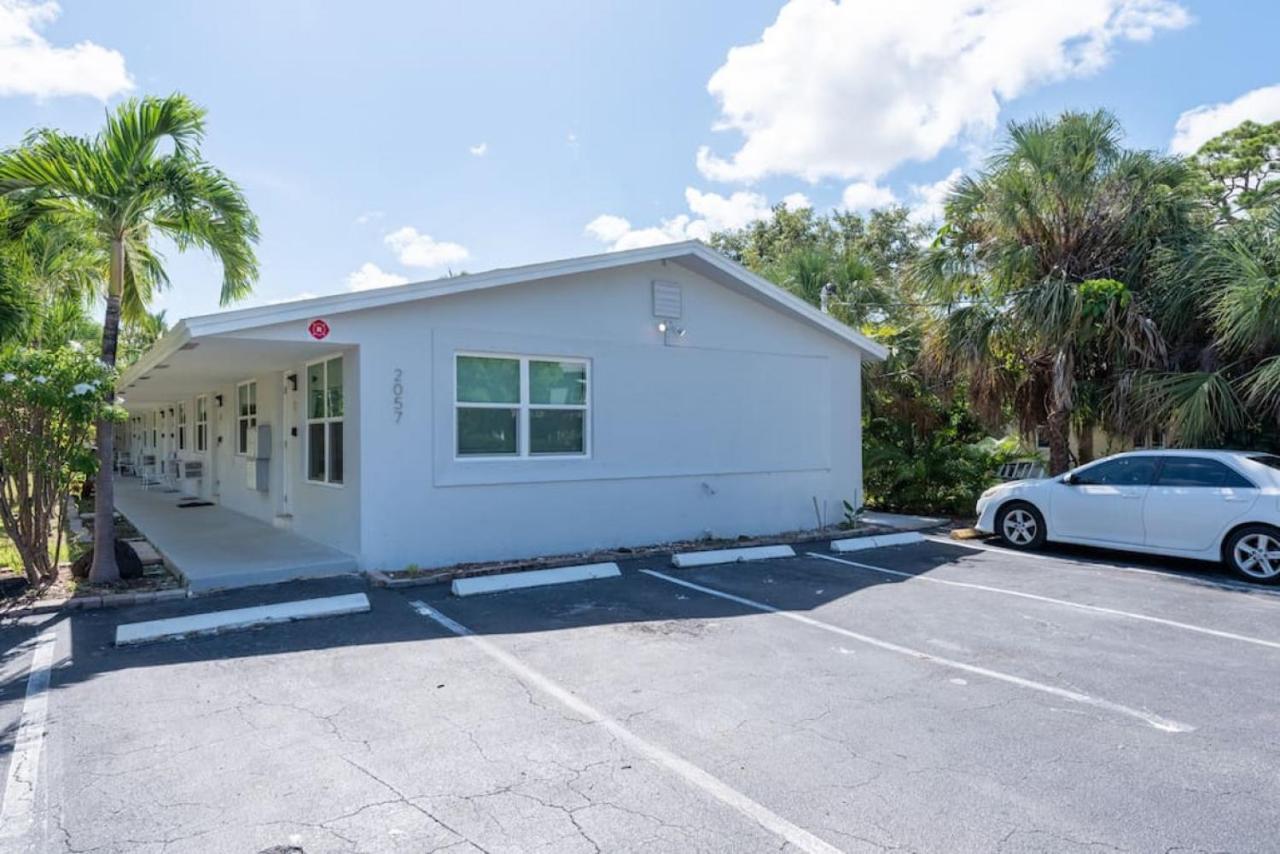 Just Off The Drive 1 Apartment Fort Lauderdale Exterior photo